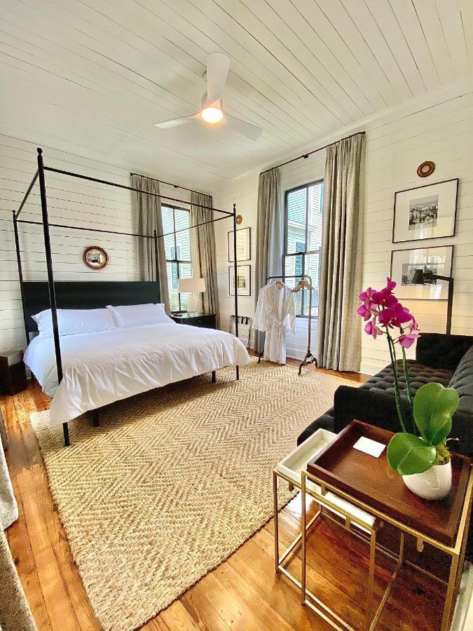 Coppersmith Inn Bed And Breakfast Галвестън Екстериор снимка